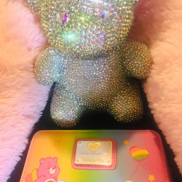 BLINGED OUT TEDDY BEAR - Picture 7 of 16